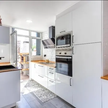 Tatil Evi Con Patio En